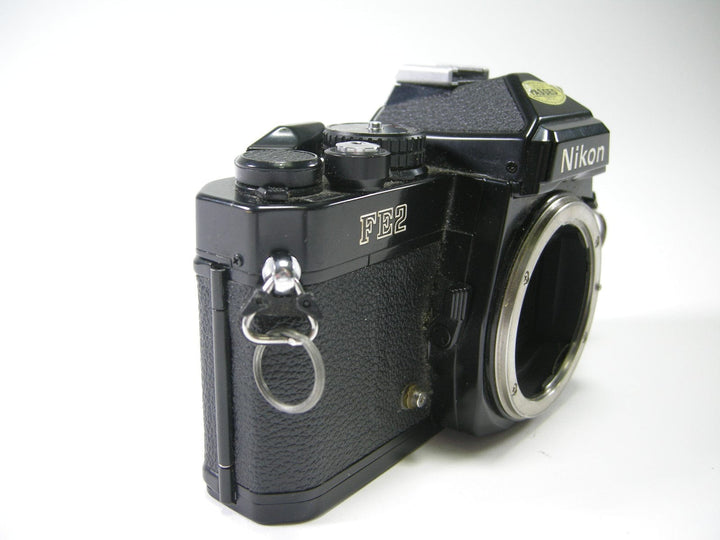 Nikon FE2 35mm SLR film camera (Black) (parts or repair) 35mm Film Cameras - 35mm SLR Cameras Nikon 2171835