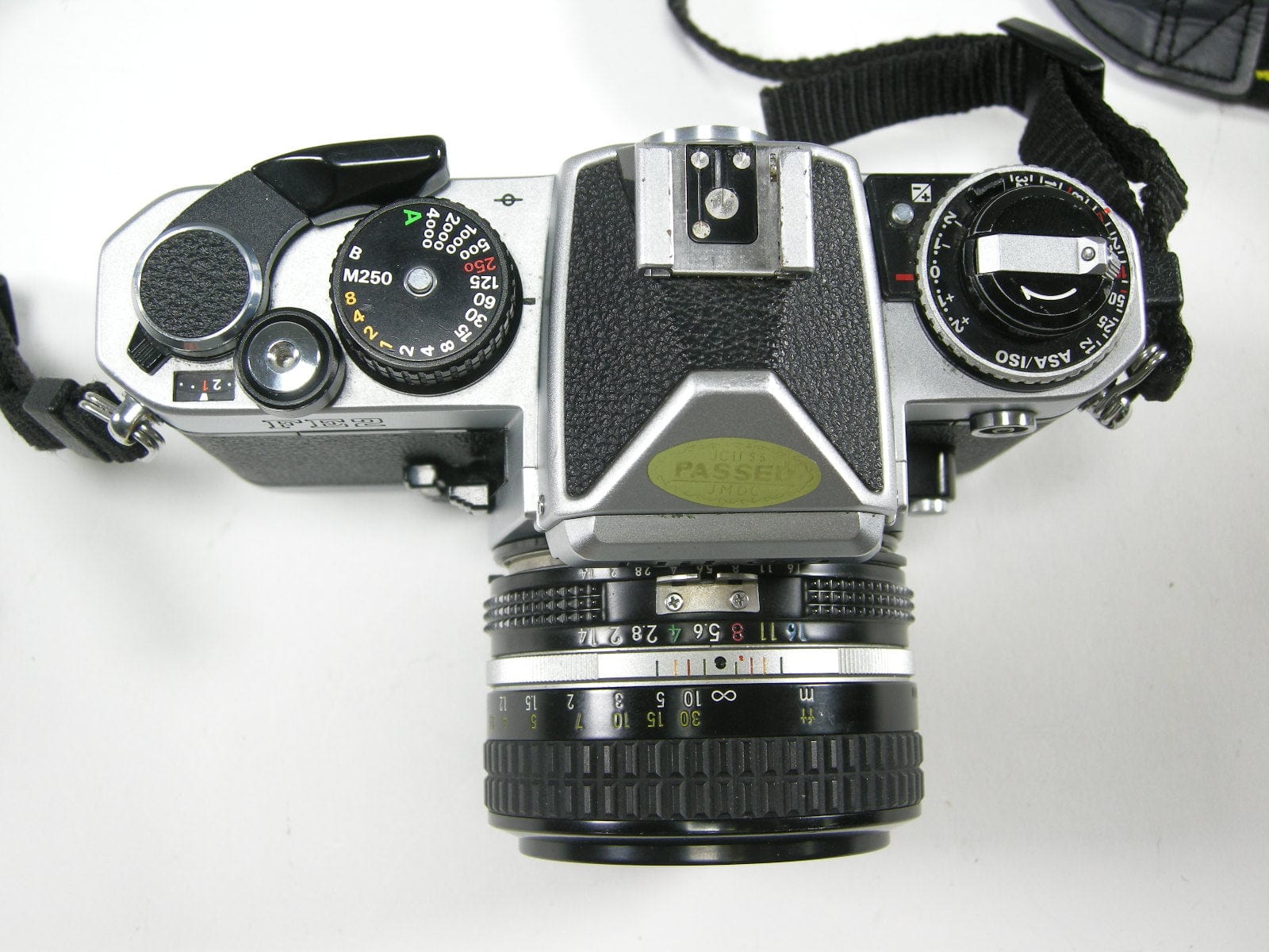 Nikon FE2 35mm SLR w/50mm f1.4 – Camera Exchange