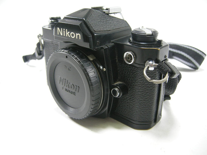 Nikon FM 35mm SLR camera Body Only (Black) 35mm Film Cameras - 35mm SLR Cameras - 35mm SLR Student Cameras Nikon 3185779