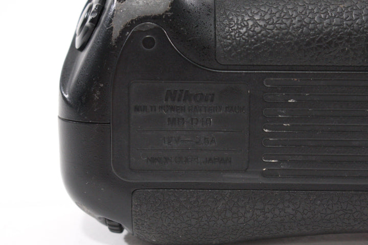 Nikon MB-D10 Battery Grip for D300 and D700 Grips, Brackets and Winders Nikon 83024218