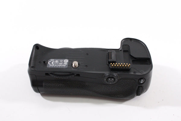 Nikon MB-D10 Battery Grip for D300 and D700 Grips, Brackets and Winders Nikon 83024218