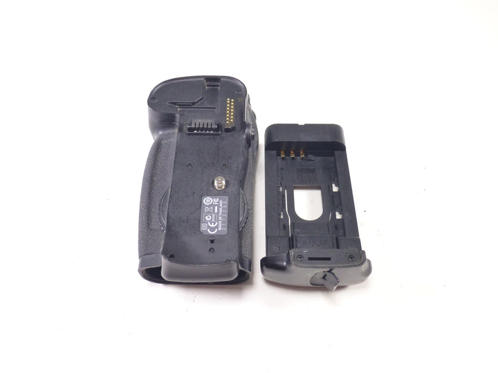 Nikon MB-D10 Battery Grip Processing Nikon 2172296