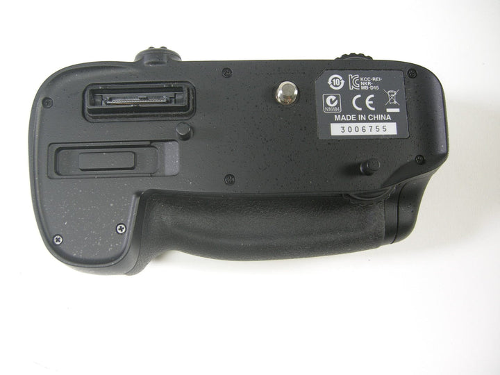 Nikon MB-D15 Battery Grip Grips, Brackets and Winders Nikon 3006755