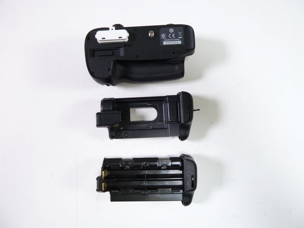 Nikon MB-D15 Multi Power Battery Pack/Grip Grips, Brackets and Winders Nikon 2009093