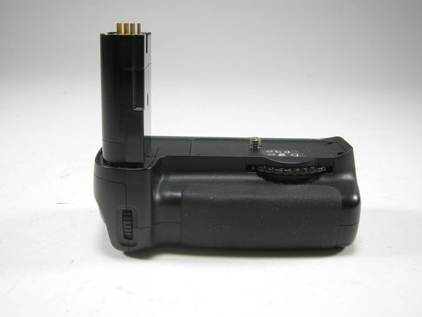 Nikon MB-D80 Battery Grip Grips, Brackets and Winders Nikon 2013576
