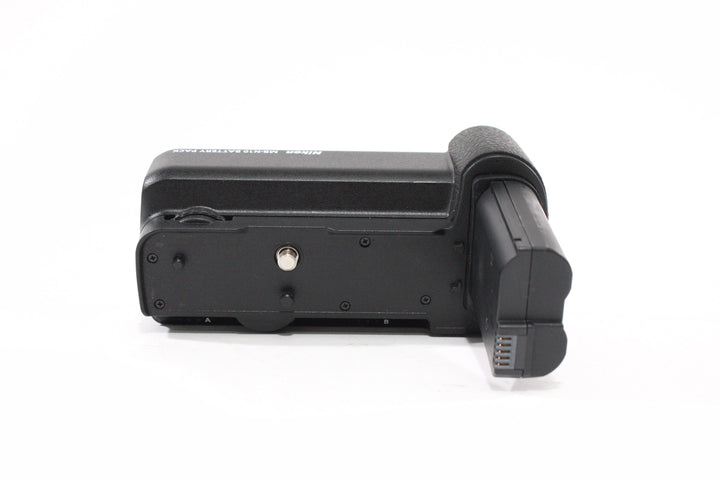 Nikon MB-N10 Battery Pack for Nikon Z7 II Grips, Brackets and Winders Nikon 2013093