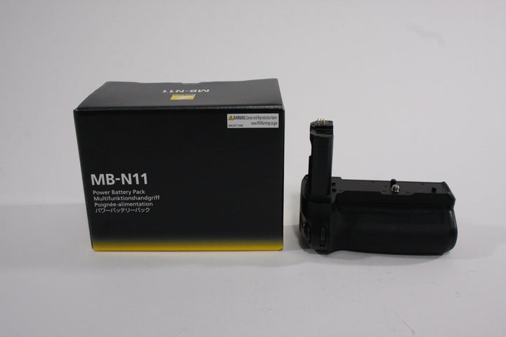 Nikon MB-N11 Power Battery Pack Grips, Brackets and Winders Nikon 2015129