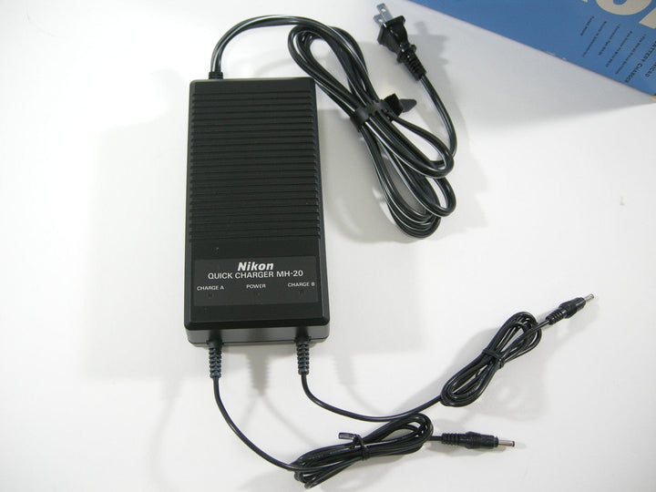 Nikon MH-20 Quick Charger for MN-20 Battery Battery Chargers Nikon 5002530