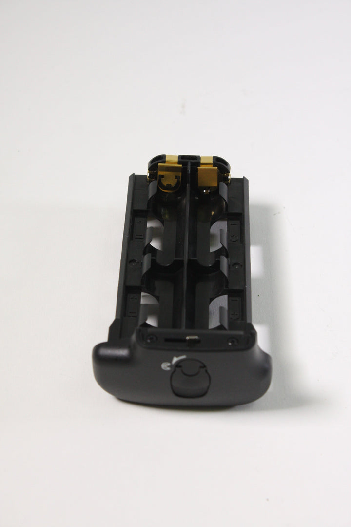 Nikon MS-D10 AA Battery Tray for the MB-D10 Grip for D300S and D700 Grips, Brackets and Winders Nikon MSD10_2