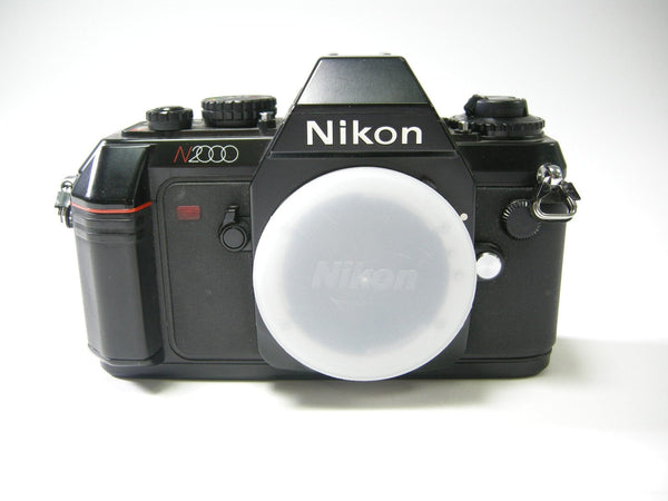 Nikon N2000 35mm SLR Film Camera body only 35mm Film Cameras - 35mm SLR Cameras Nikon 2143287