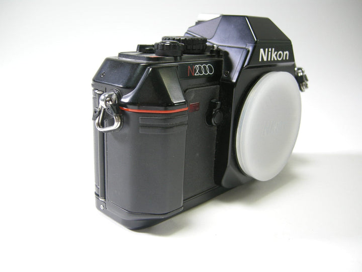 Nikon N2000 35mm SLR Film Camera body only 35mm Film Cameras - 35mm SLR Cameras Nikon 2143287