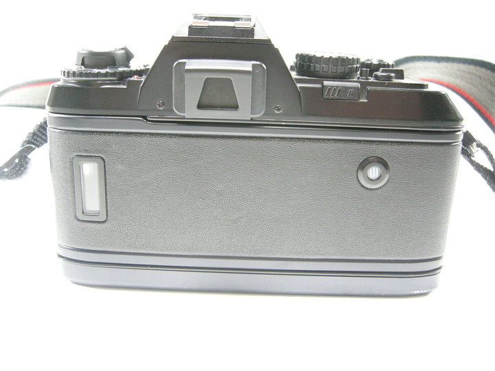 Nikon N2000 35mm SLR w/50mm f1.8 Series E 35mm Film Cameras - 35mm SLR Cameras - 35mm SLR Student Cameras Nikon 2936164