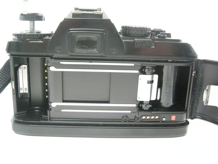 Nikon N2020 35mm SLR Camera Body Only 35mm Film Cameras - 35mm SLR Cameras Nikon 5178362