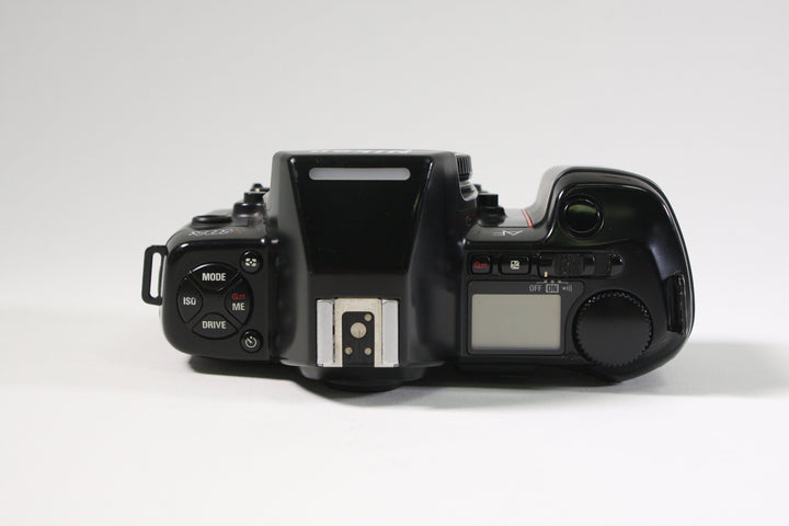 Nikon N8008S Film Camera Body Only 35mm Film Cameras - 35mm SLR Cameras Nikon 3359971