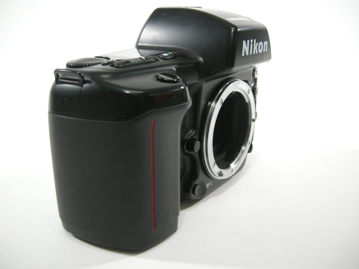 Nikon N90 35mm SLR film camera body only 35mm Film Cameras - 35mm SLR Cameras Nikon 2137332