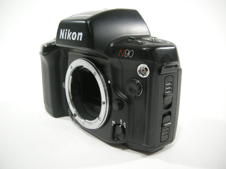 Nikon N90 35mm SLR film camera body only 35mm Film Cameras - 35mm SLR Cameras Nikon 2137332