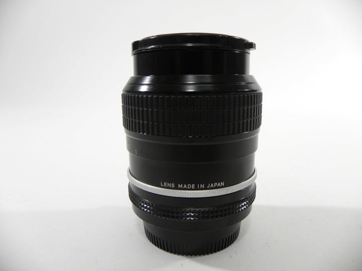 Nikon Nikkor 105mm f2.5 Ai Lenses Small Format - Nikon F Mount Lenses Manual Focus Nikon 723813