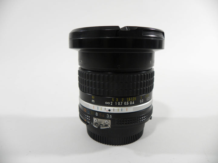 Nikon Nikkor 18mm f3.5 Ai-s lens Lenses Small Format - Nikon F Mount Lenses Manual Focus Nikon 193501