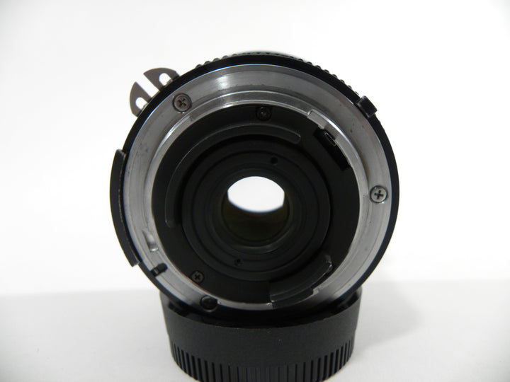 Nikon Nikkor 18mm f3.5 Ai-s lens Lenses Small Format - Nikon F Mount Lenses Manual Focus Nikon 193501