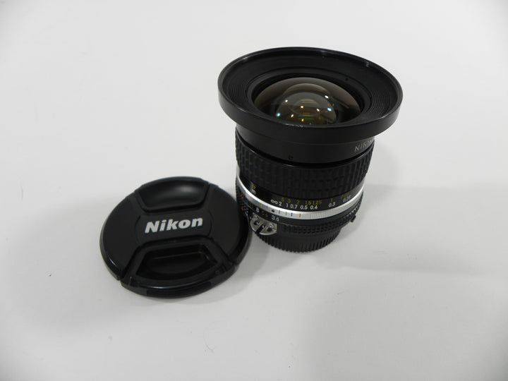 Nikon Nikkor 18mm f3.5 Ai-s lens Lenses Small Format - Nikon F Mount Lenses Manual Focus Nikon 193501