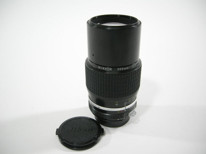 Nikon Nikkor 200mm f4 Non Ai Lenses Small Format - Nikon F Mount Lenses Manual Focus Nikon 749466