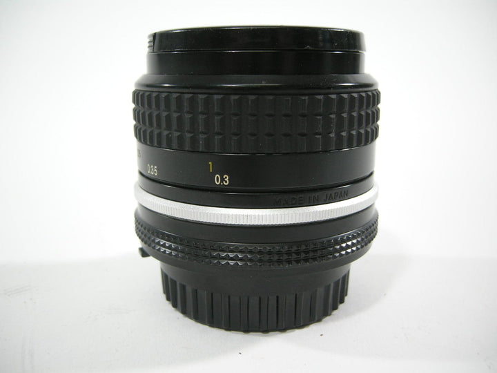 Nikon Nikkor 28mm f3.5 Ai Lenses Small Format - Nikon F Mount Lenses Manual Focus Nikon 1948975