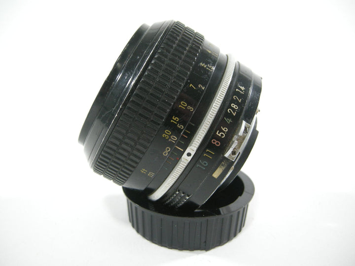 Nikon Nikkor 50mm f1.4 lens AS IS Lenses Small Format - Nikon F Mount Lenses Manual Focus Nikon 2888811