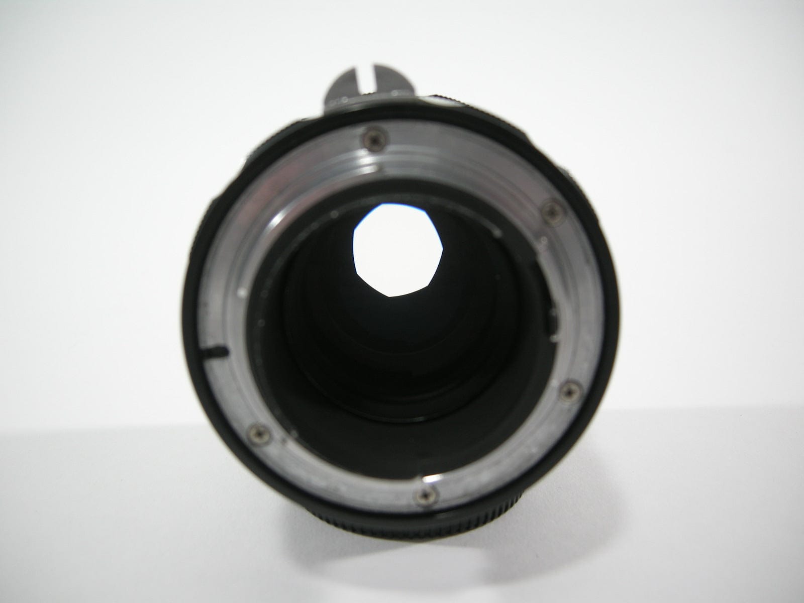 Nikon Nikkor-P.C. Auto 105mm f2.5 – Camera Exchange