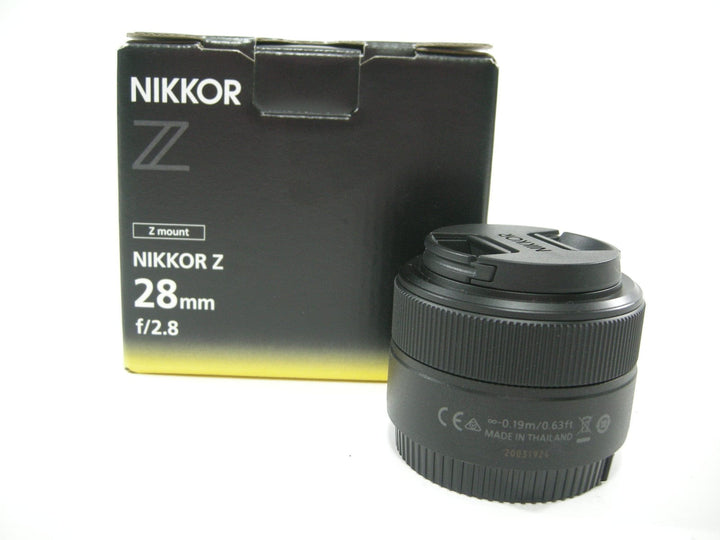 Nikon Nikkor Z 28mm f2.8 Lenses Small Format - Nikon AF Mount Lenses - Nikon Z Mount Lenses Nikon 20031924