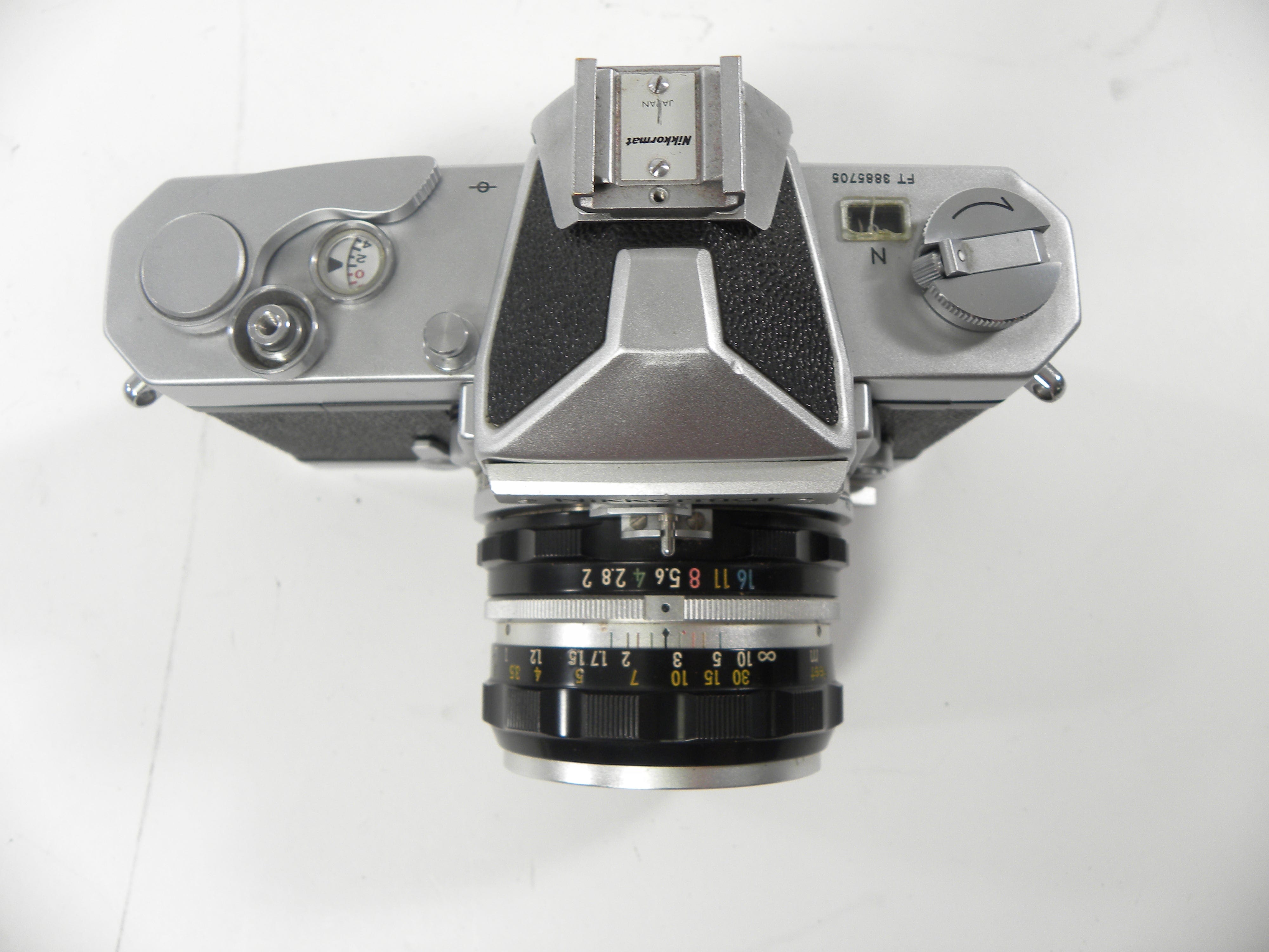 Nikon 50mm Auto - Lens f2 Nikkor-H Camera 35mm | f⁄2 SLR Nikkormat