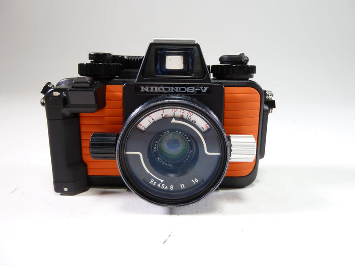 Nikon Nikonos V 35mm Underwater Camera 35mm Film Cameras - 35mm Specialty Cameras Nikon 3084895