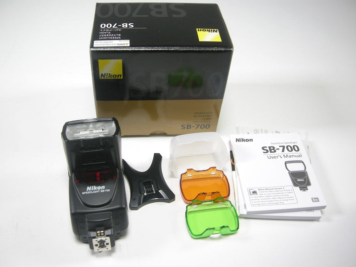 Nikon SB-700 Speedlight Flash Units and Accessories - Shoe Mount Flash Units Nikon 3068117