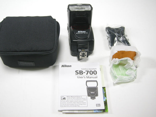 Nikon SB-700 Speedlight Flash Units and Accessories - Shoe Mount Flash Units Nikon 3102837