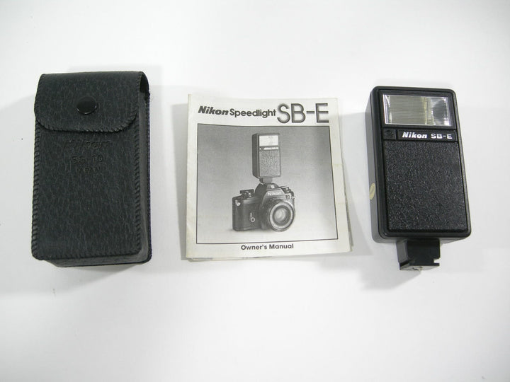 Nikon SB-E Speedlight Flash Units and Accessories - Shoe Mount Flash Units Nikon 368115