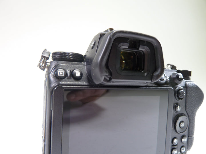 Nikon Z 7 II Body Shutter Count 32,554 Digital Cameras - Digital Mirrorless Cameras Nikon 3002606