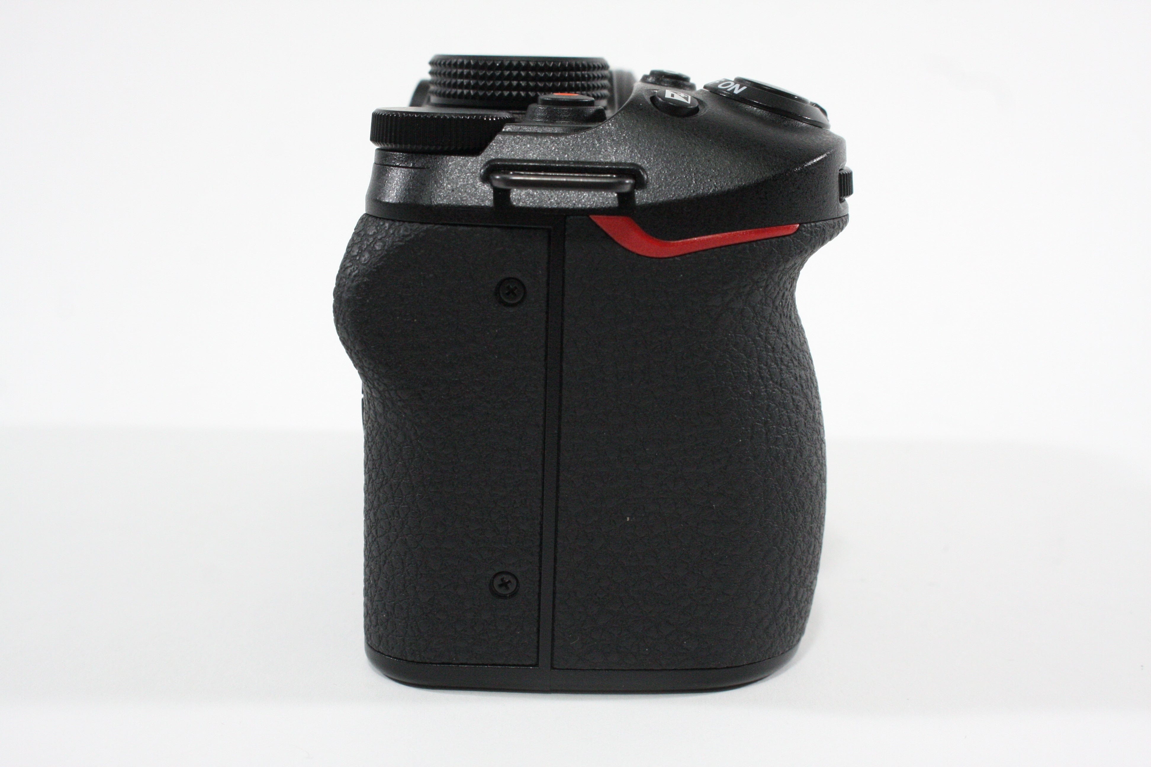 Nikon Z30 Body Shutter Count 2560 – Camera Exchange