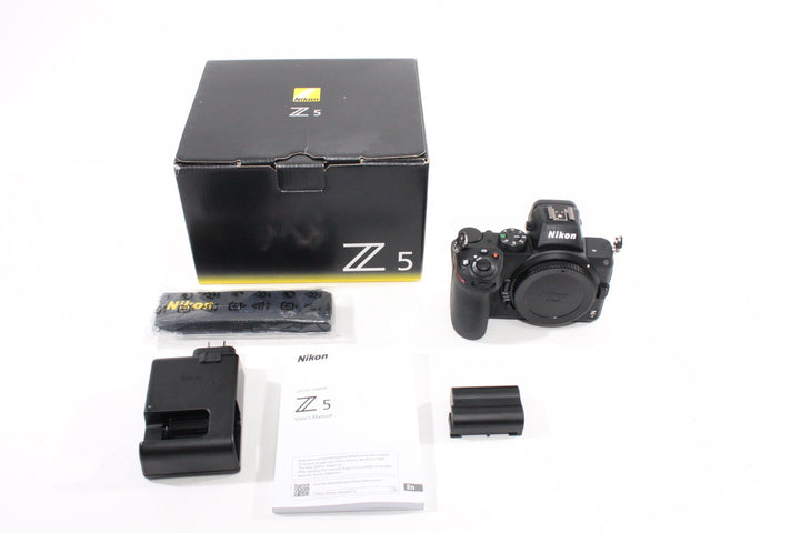 Nikon Z5 Body Shutter Count 52815 Digital Cameras - Digital Mirrorless Cameras Nikon 7825280