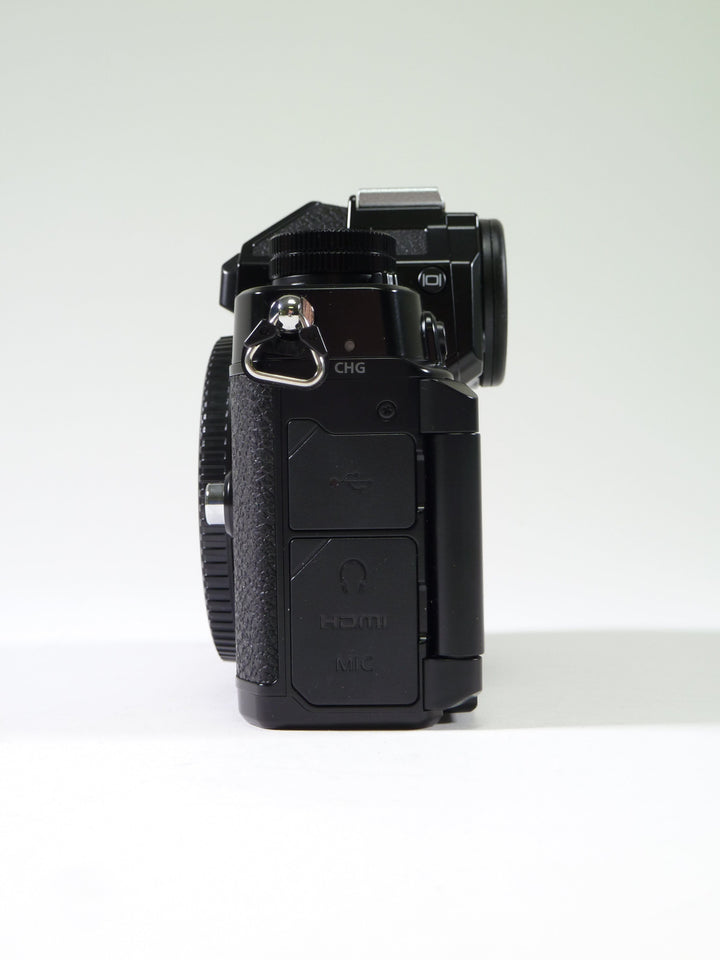 Nikon Zf Full Frame Mirrorless Camera Body - Shutter Count of 241 ...