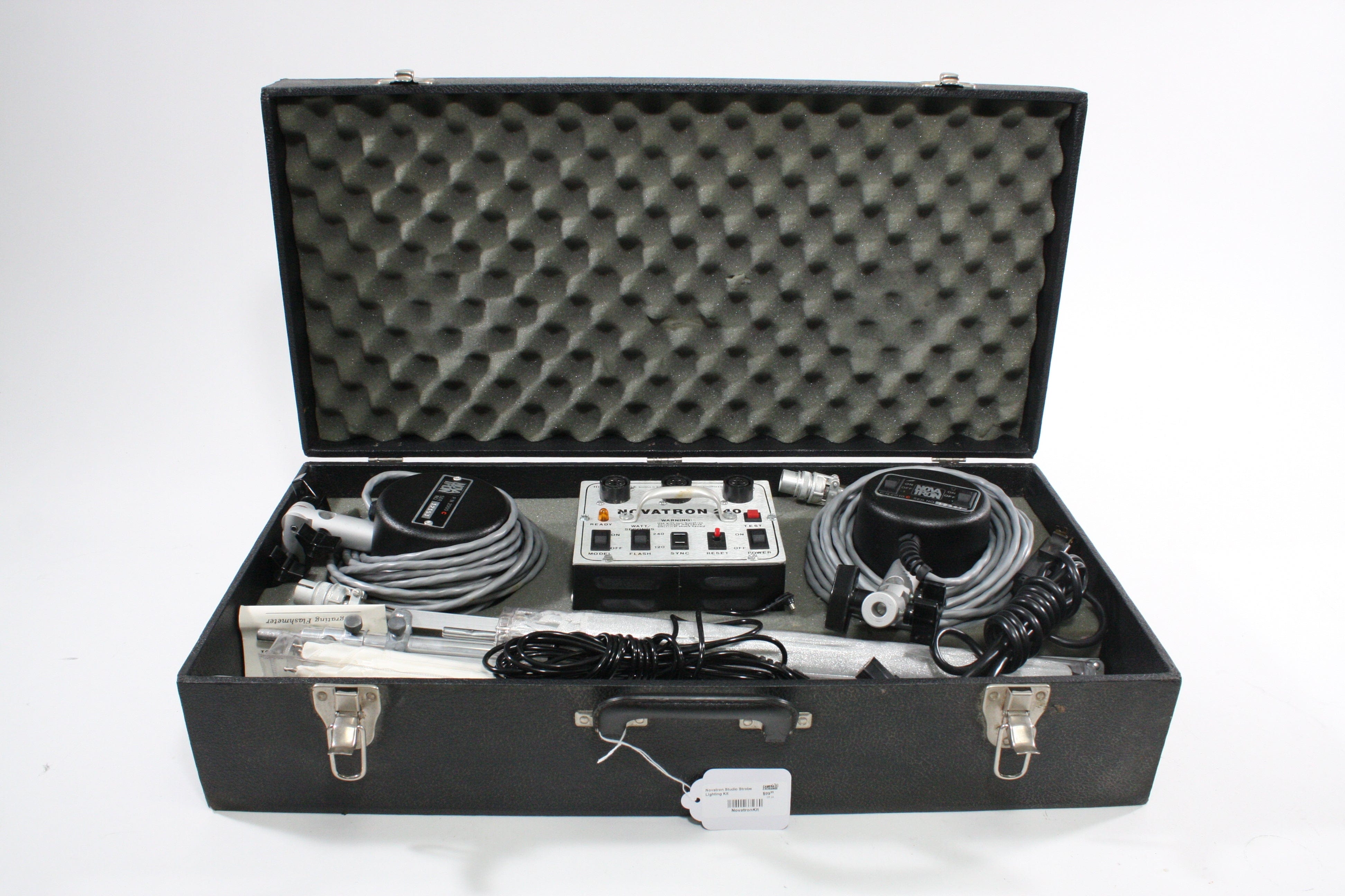 Novatron Studio Strobe Lighting Kit - 240 – Camera Exchange