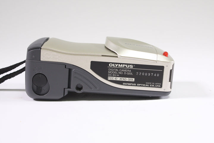 Olympus D-320L Digital Camera – Camera Exchange