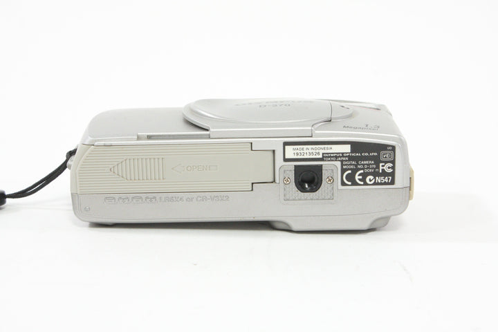 Olympus D-370 Camedia Digital Camera 1.3 MP Digital Cameras - Digital Point and Shoot Cameras Olympus 193213526