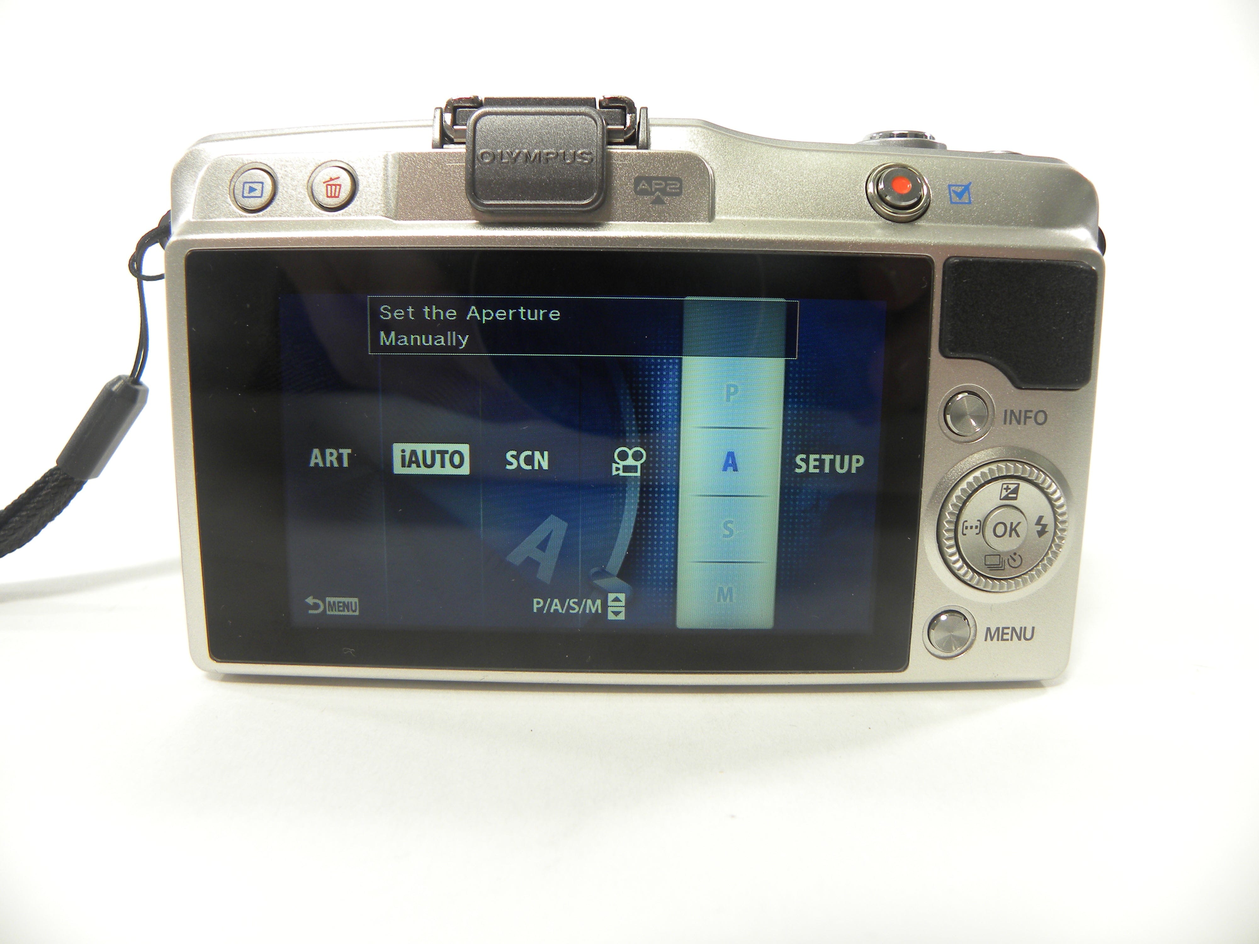 Olympus Pen Mini E-PM2 16.5mp Digital Mirrorless w/M. Zuiko 14
