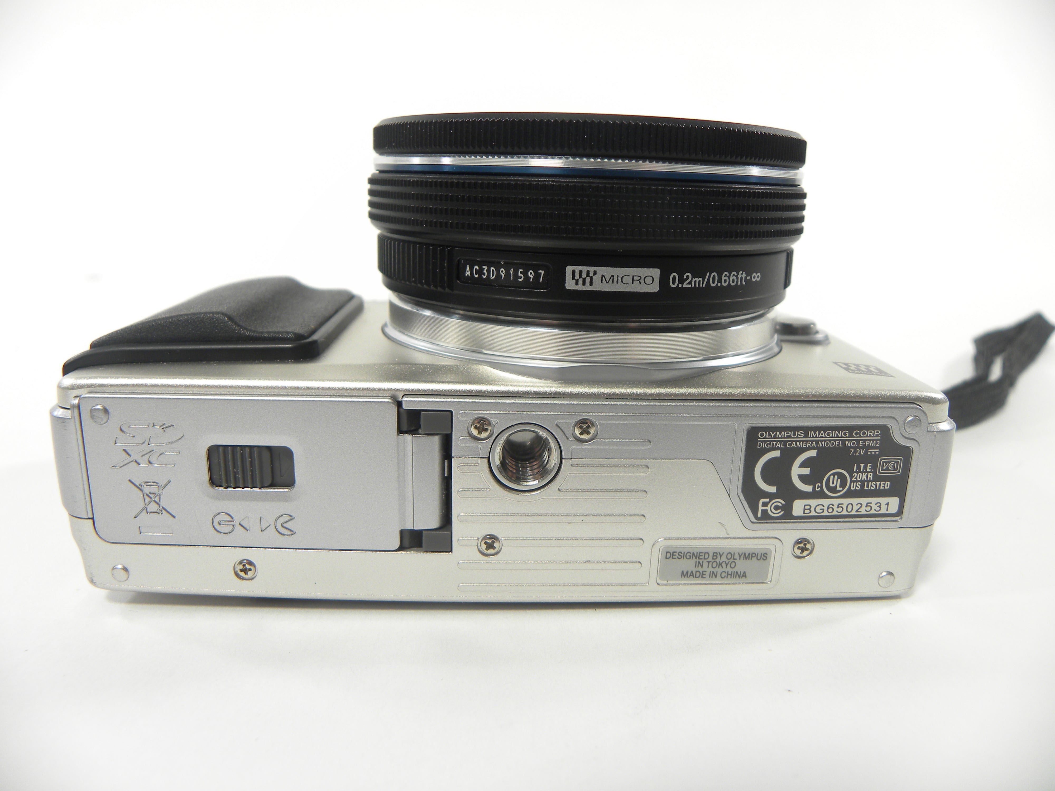 Olympus Pen Mini E-PM2 16.5mp Digital Mirrorless w/M. Zuiko 14