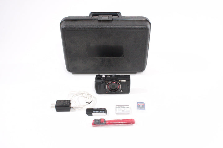 Olympus Tough TG-6 with Hard Case Digital Cameras - Digital Point and Shoot Cameras Olympus BJSA36590