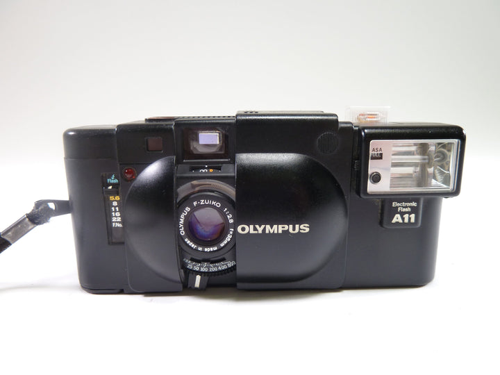 Olympus XA with A11 Flash 35mm Film Cameras - 35mm Point and Shoot Cameras Olympus 41824125