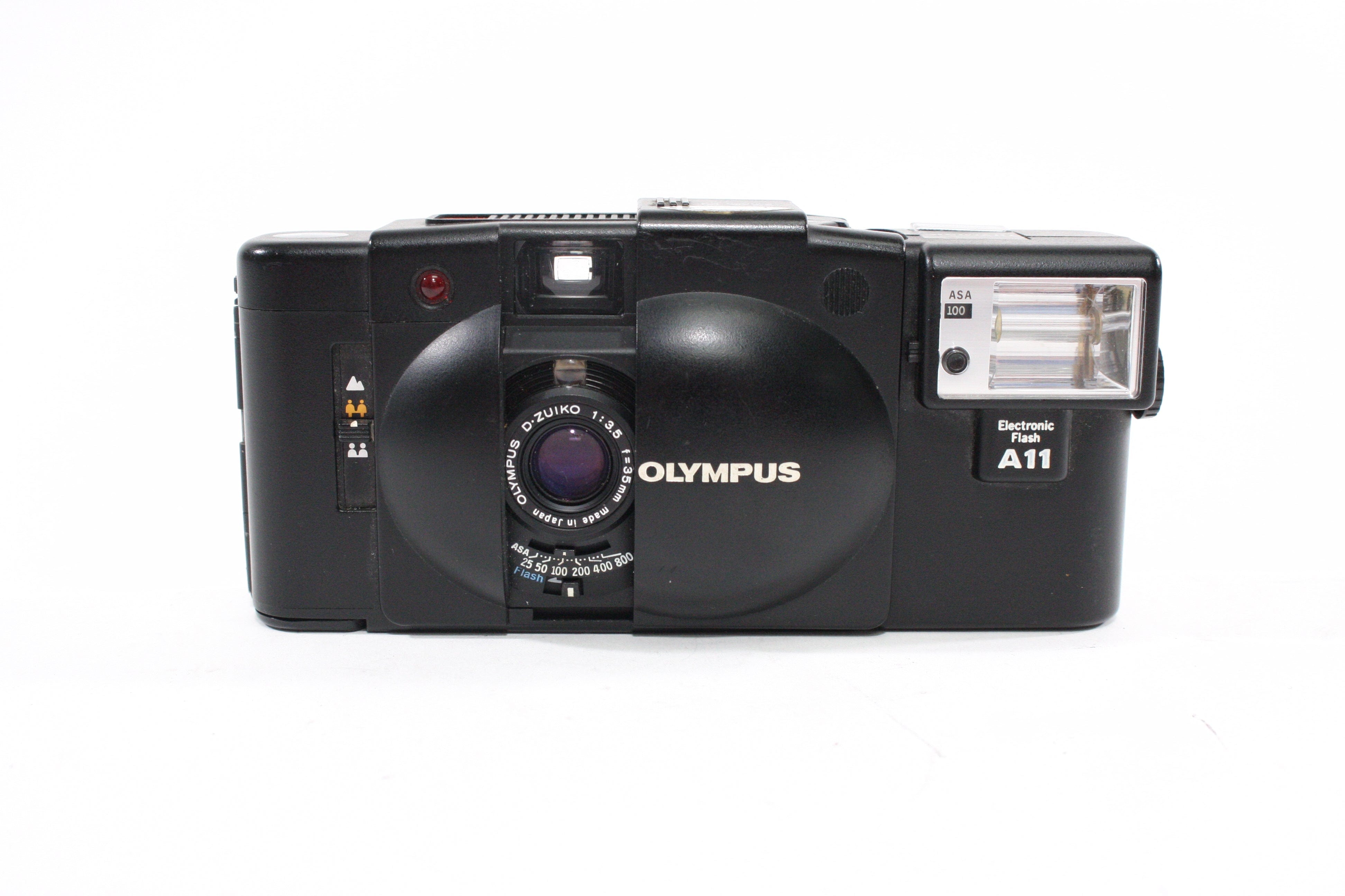 Olympus XA 2 Camera on sale with A11 flash not working