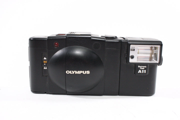 Olympus XA2 with A11 Flash (Flash does not work) 35mm Film Cameras - 35mm Point and Shoot Cameras Olympus 090324116