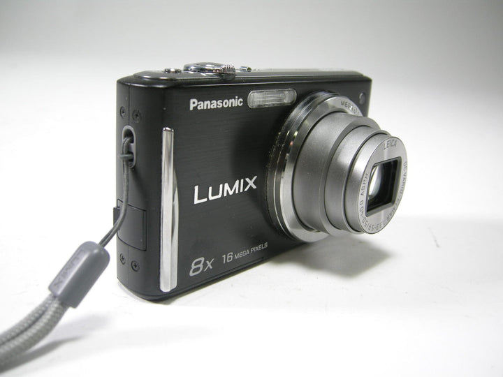 Panasonic DMC-FH24 Lumix 16.1mp Digital Camera Digital Cameras - Digital Point and Shoot Cameras Panasonic WRISB004760