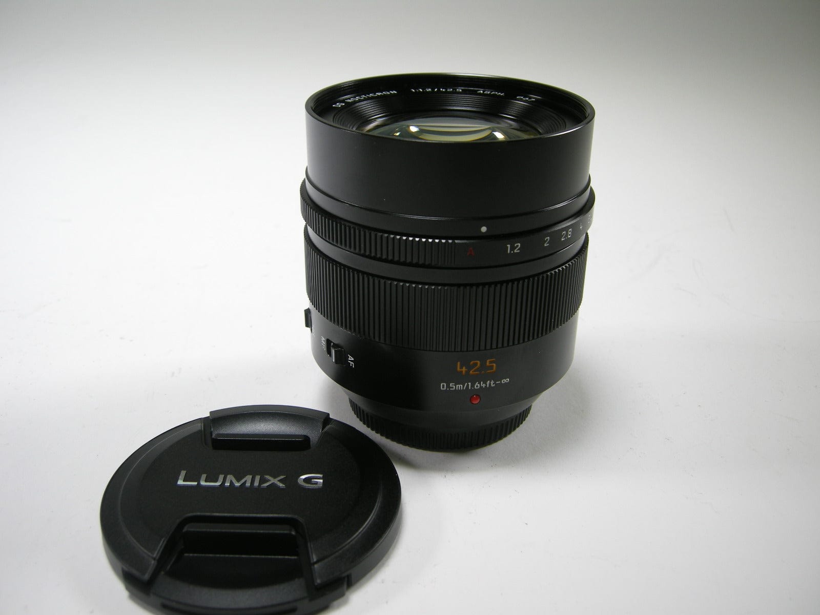 Panasonic H-NS043 Leica DG Nocticron 42.5mm f1.2 ASPH Micro 4/3