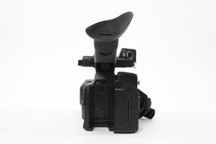 Panasonic HC-X1000 Camcorder with 155 hrs of usage. Video Equipment - Video Camera Panasonic CG7HD001156